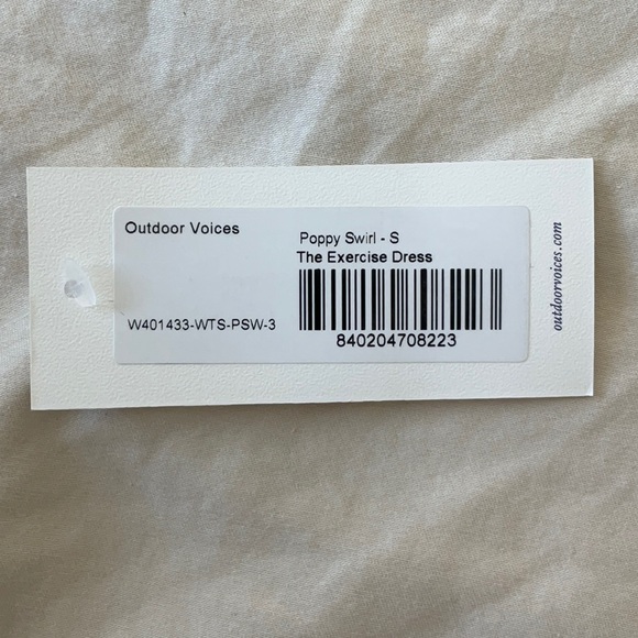 NWT Outdoor Voices The Exercise Dress 2.0 Poppy Swirl Small - Picture 9 of 9